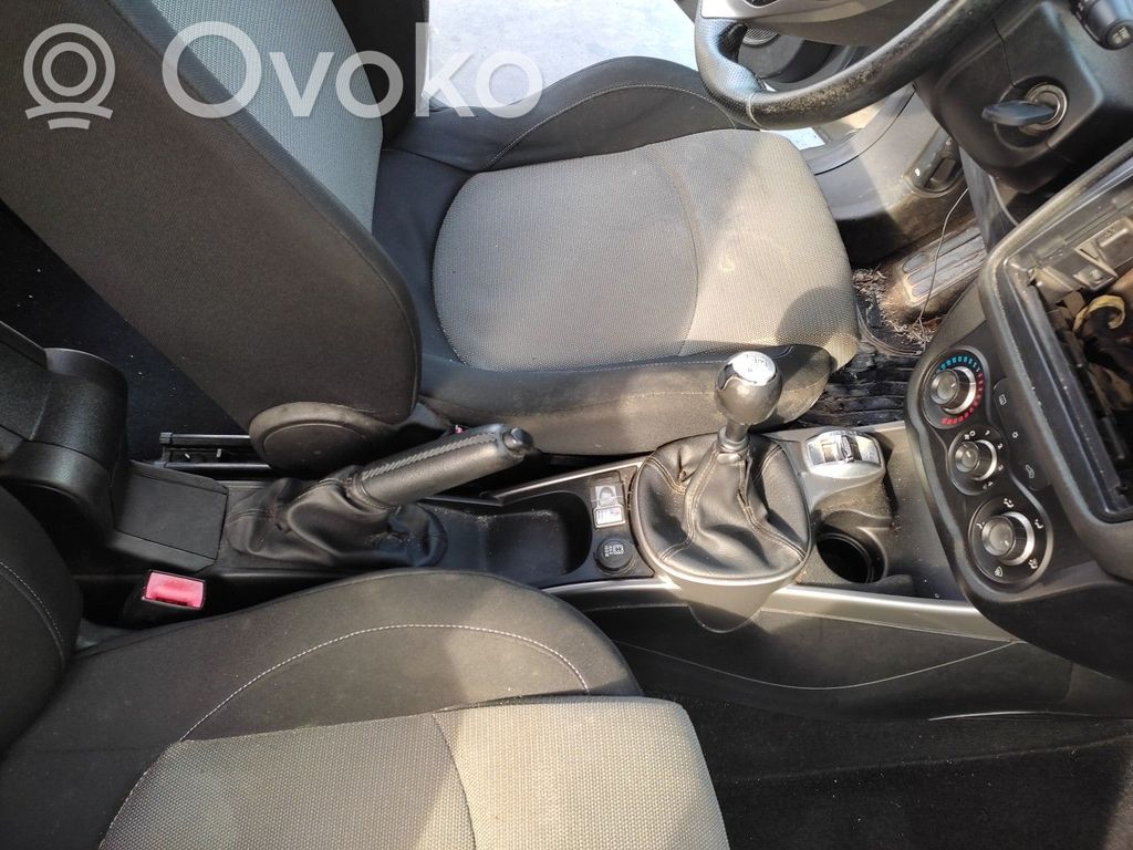 Alfa Romeo Mito Consola central 