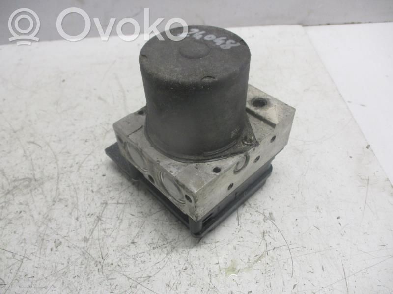 Audi A4 S4 B8 8K ABS-pumppu 