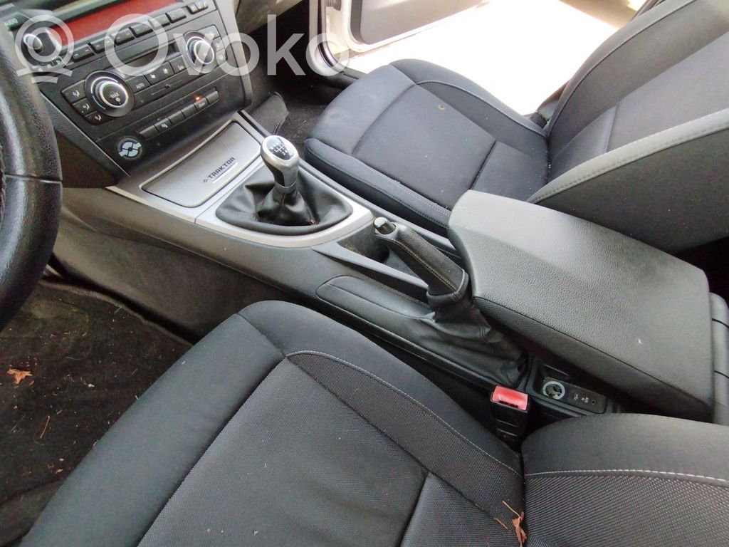BMW 1 E81 E87 Center console 