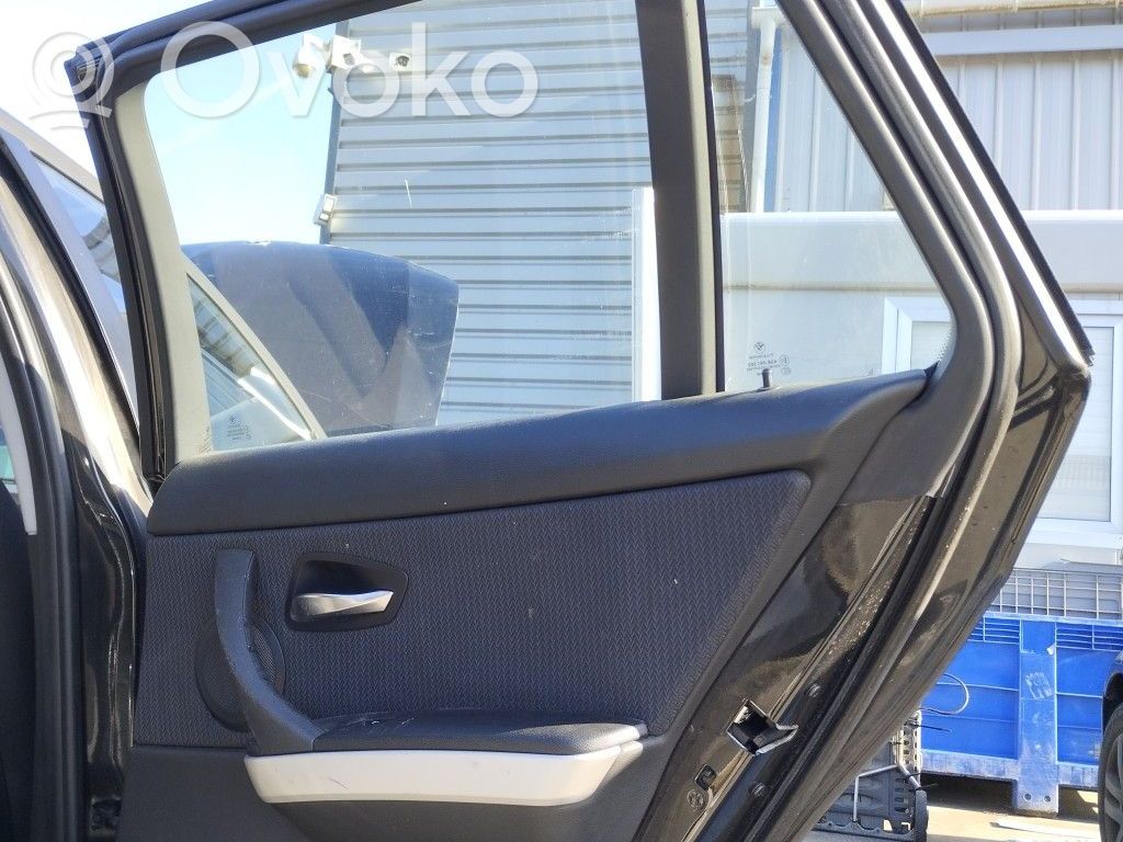 BMW 3 E90 E91 Rear door window glass 