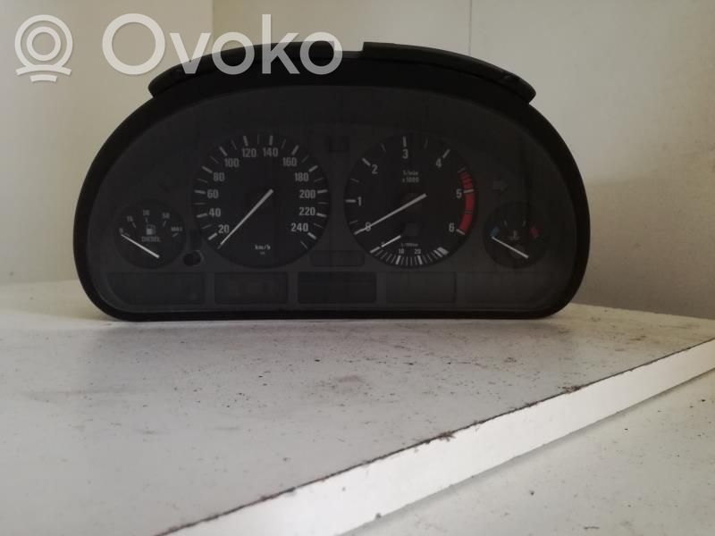 BMW 5 E39 Speedometer (instrument cluster) 