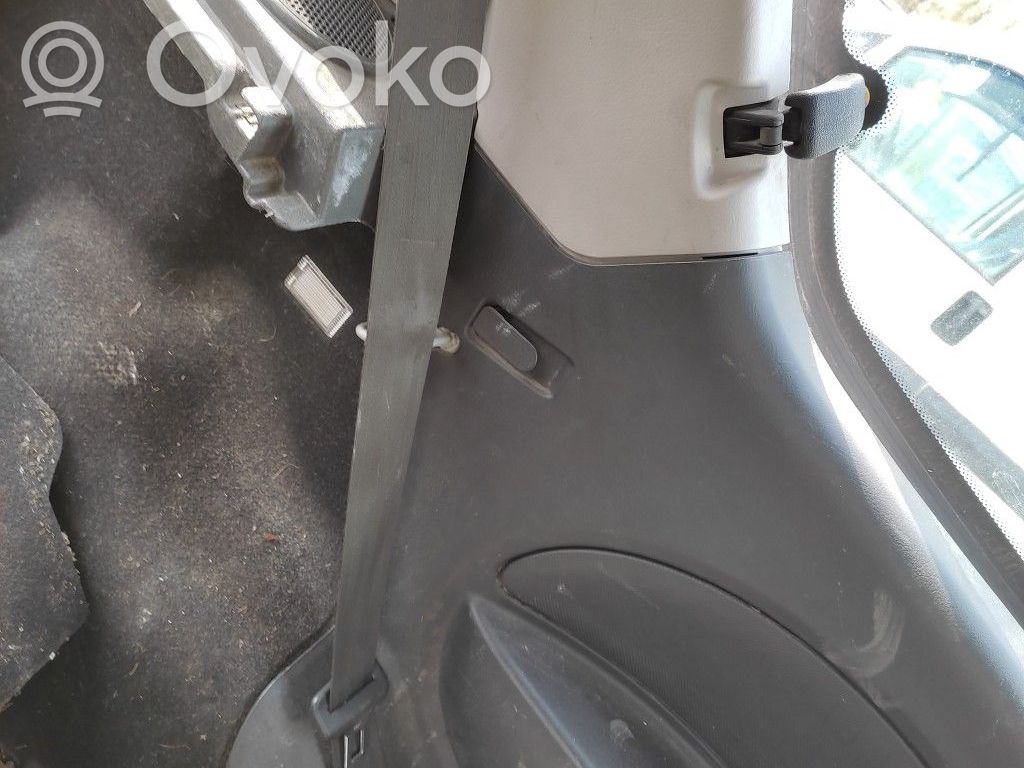 Chevrolet Aveo Cinturón trasero 