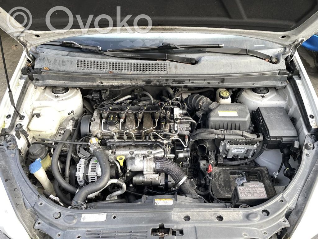 KIA Carens II Bomba de ABS 