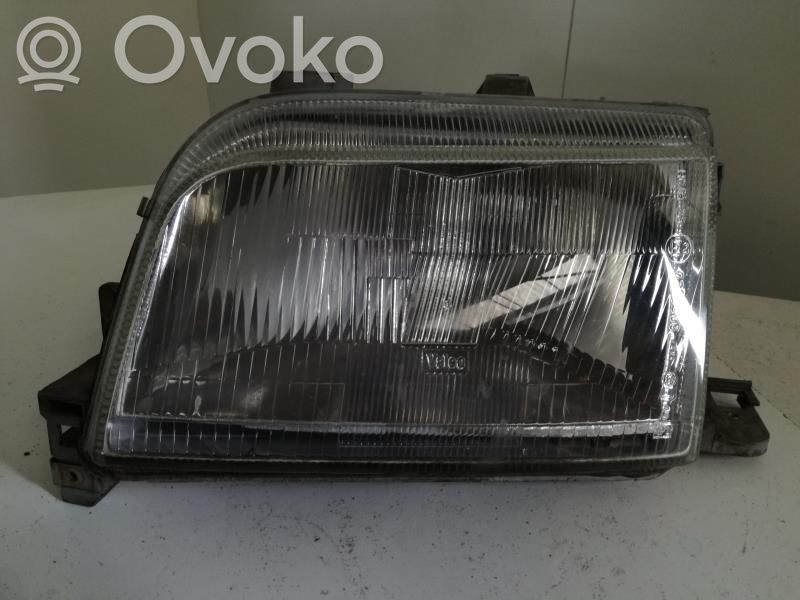 Renault Clio I Headlight/headlamp 