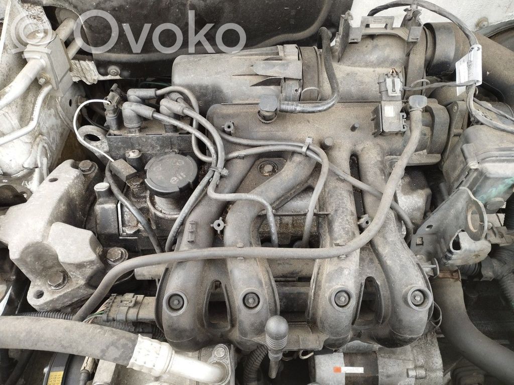 Renault Clio II Engine head 