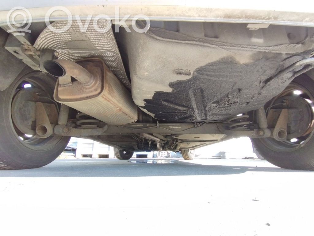 Renault Clio II Juego de montaje de la suspensión trasera 