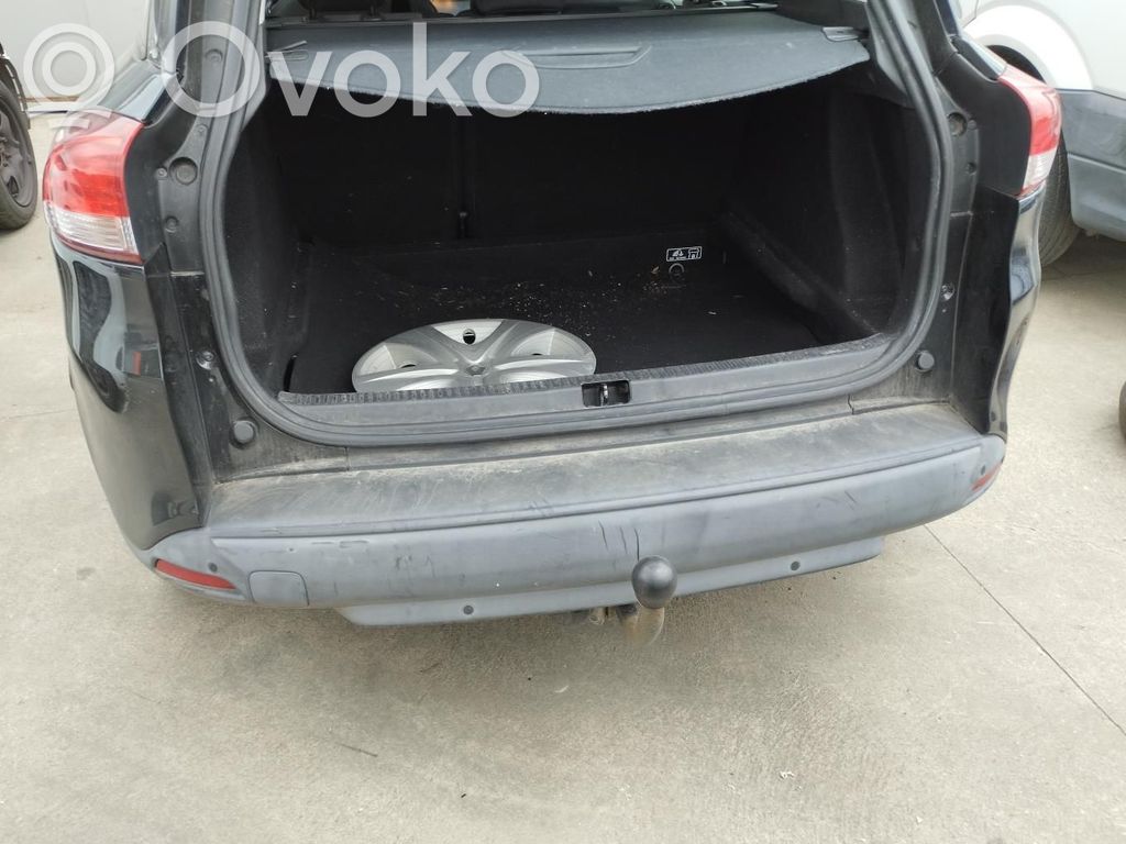 Renault Clio IV Parachoques 