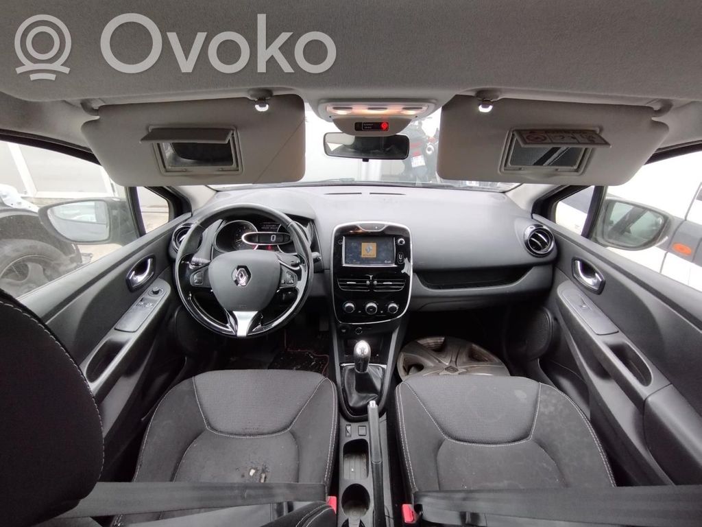 Renault Clio IV Panelis 