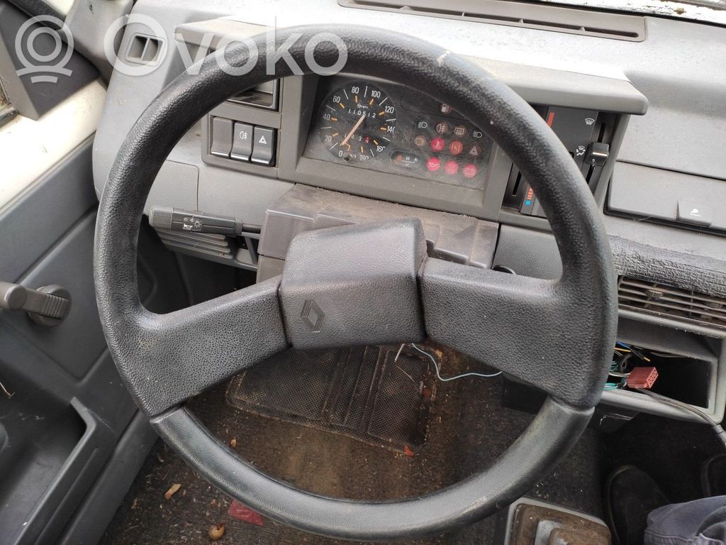 Renault Express Steering wheel 