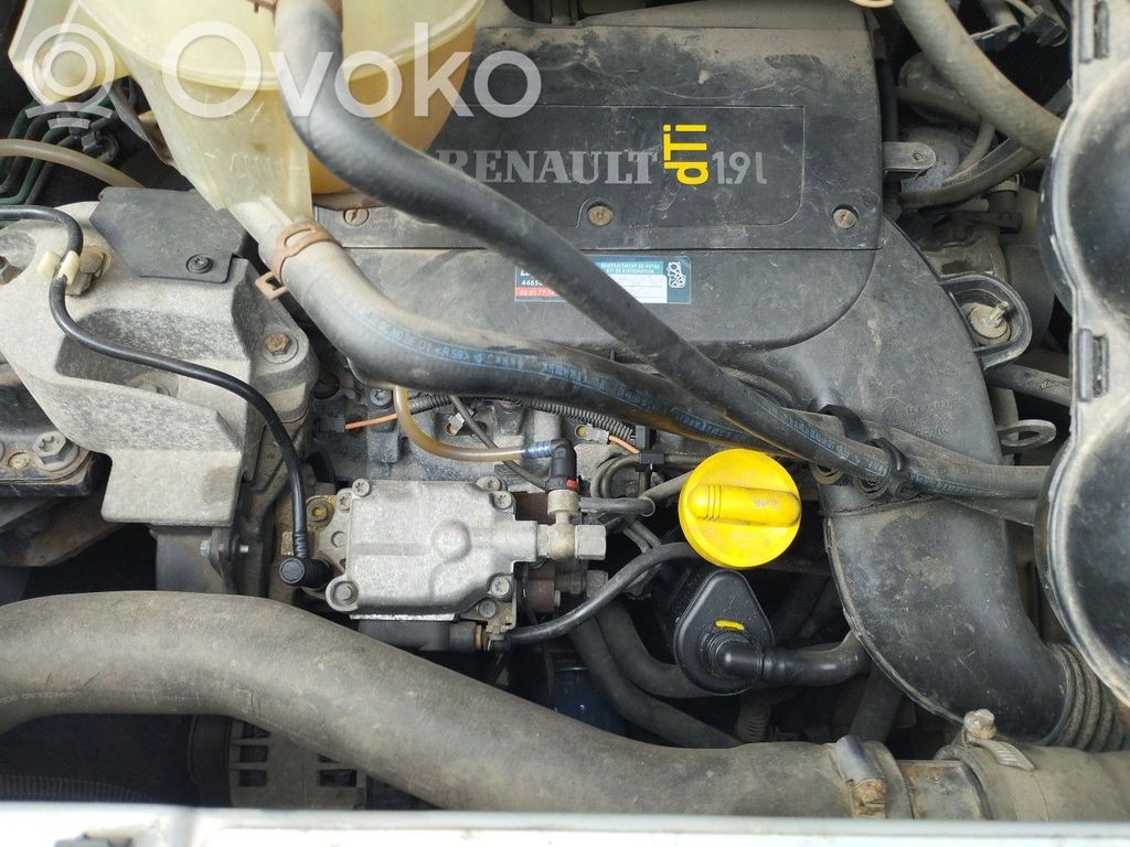 Renault Master II Starteris 