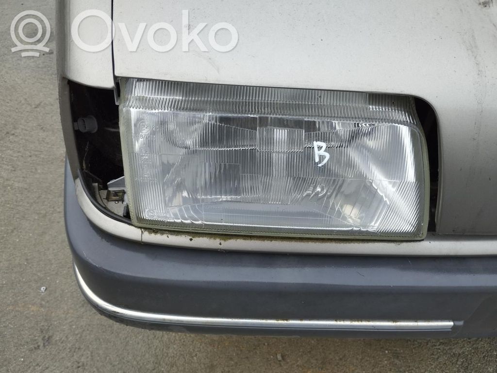 Renault 19 Headlight/headlamp 