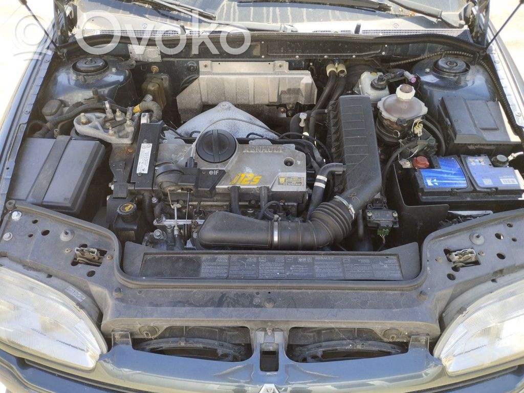 Renault Safrane Kompresor / Sprężarka klimatyzacji A/C 