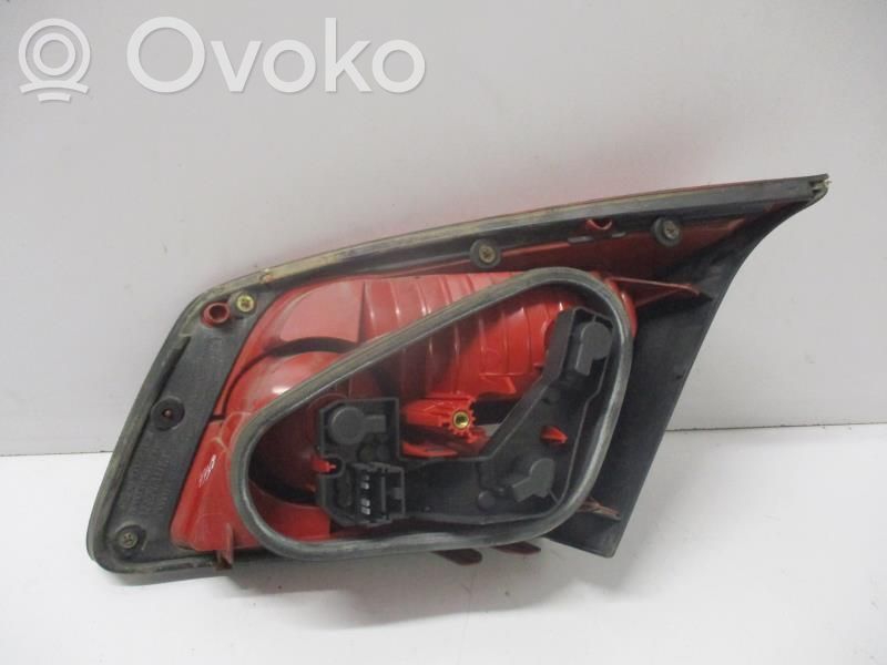 Renault Vel Satis Tailgate rear/tail lights 