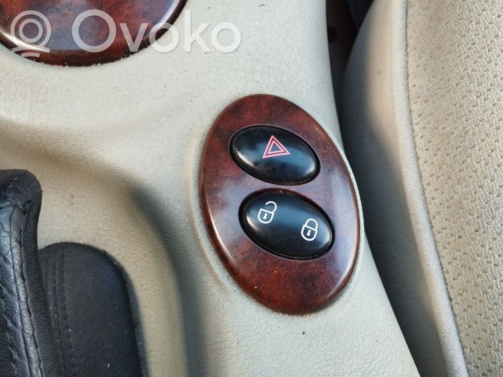 Rover 75 Botón interruptor de luz de peligro 