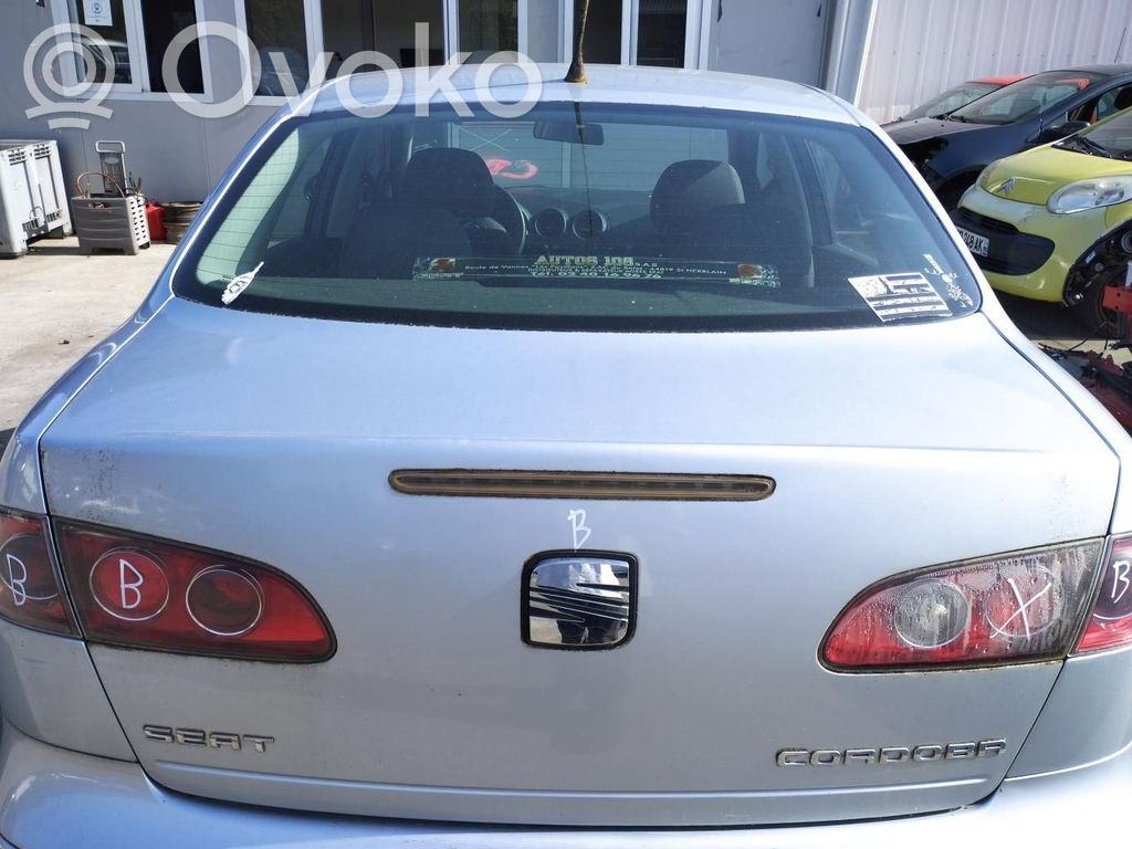 Seat Cordoba (6L) Tylna klapa bagażnika 