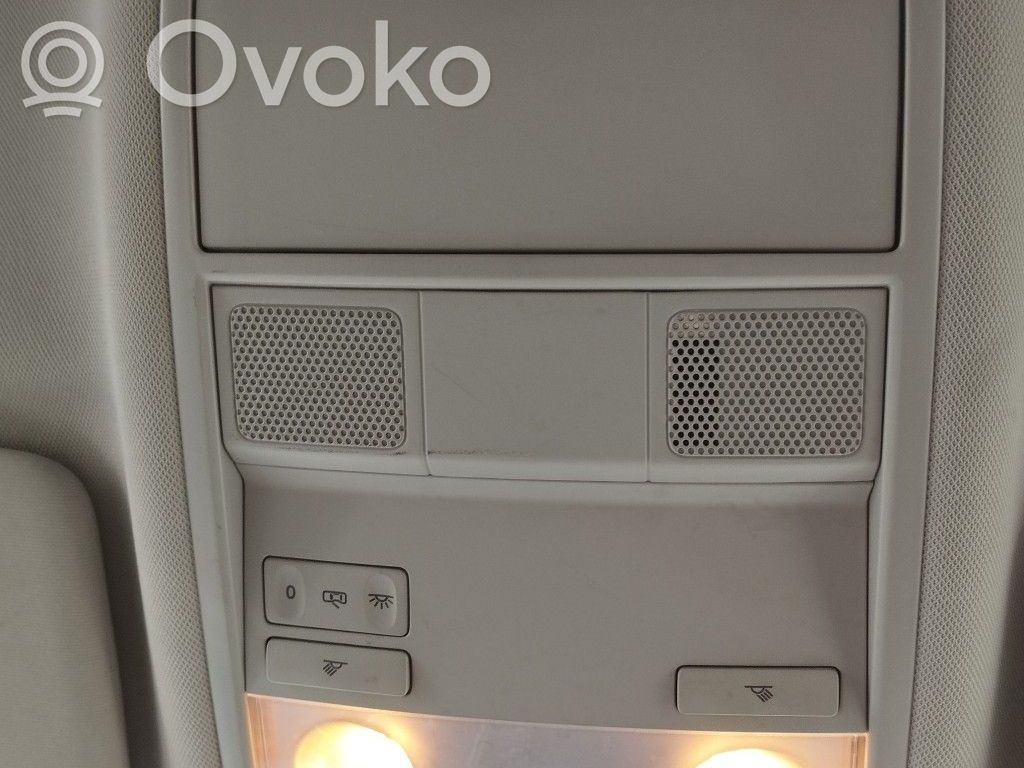 Skoda Octavia Mk3 (5E) Priekinių vietų apšvietimo žibintas 