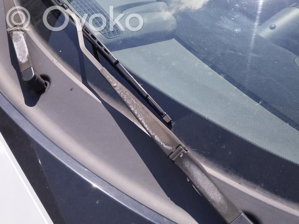 Smart ForFour I Front wiper blade arm 