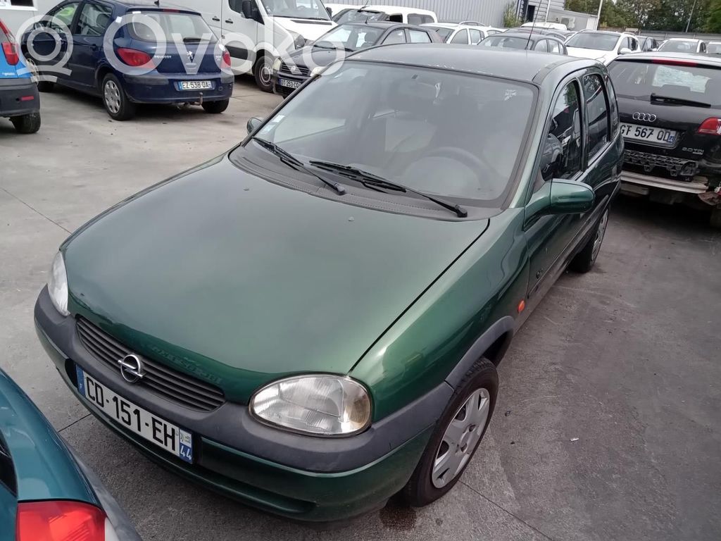 Opel Corsa B Etujarrusatula 
