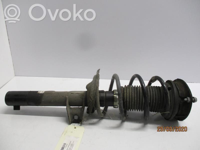 Volkswagen Golf VII Amortyzator osi przedniej ze sprężyną 