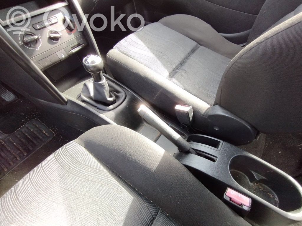 Peugeot 207 Centrinė konsolė 