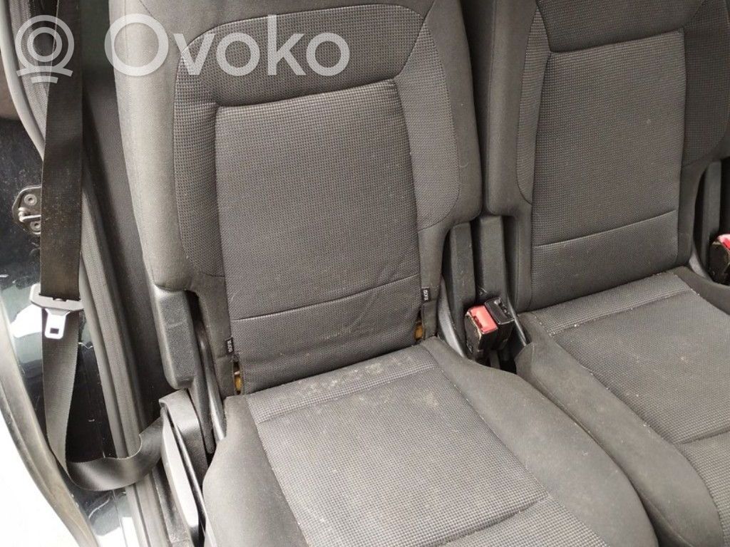 Ford S-MAX Takaistuin 
