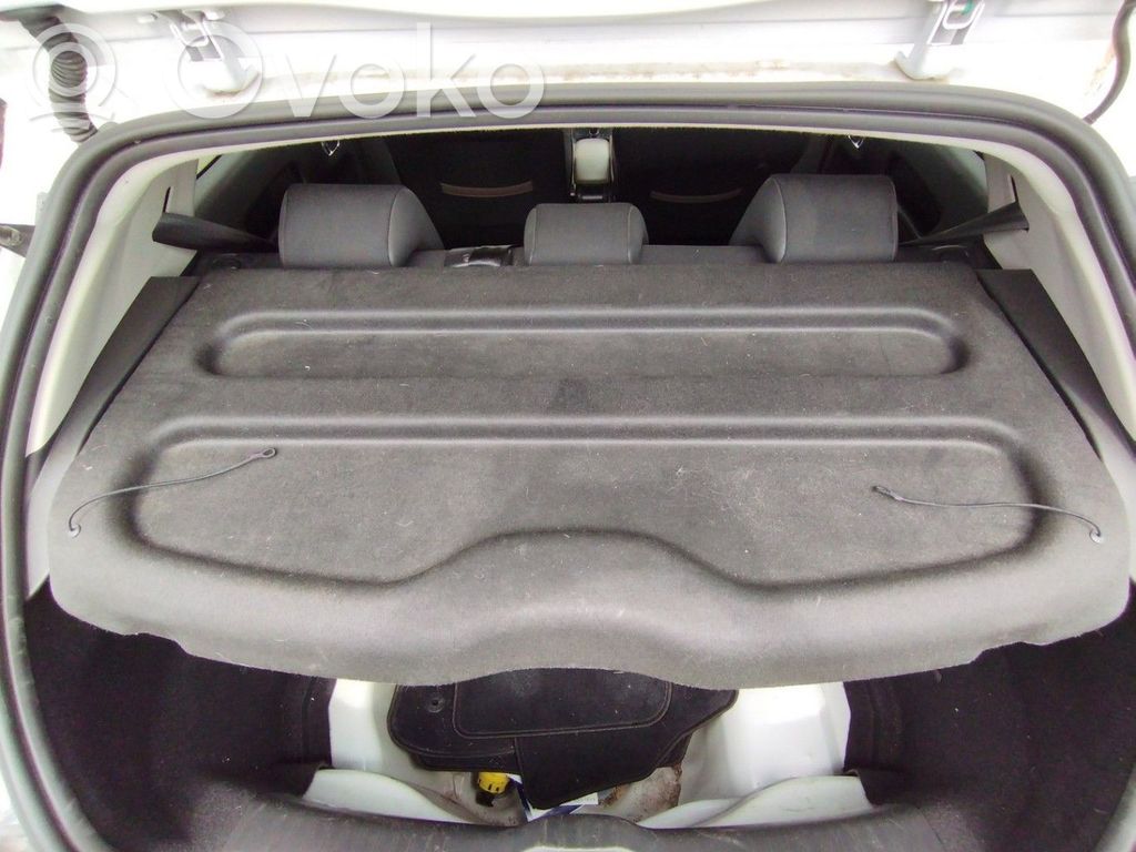 Citroen C4 Cactus Hattuhylly 