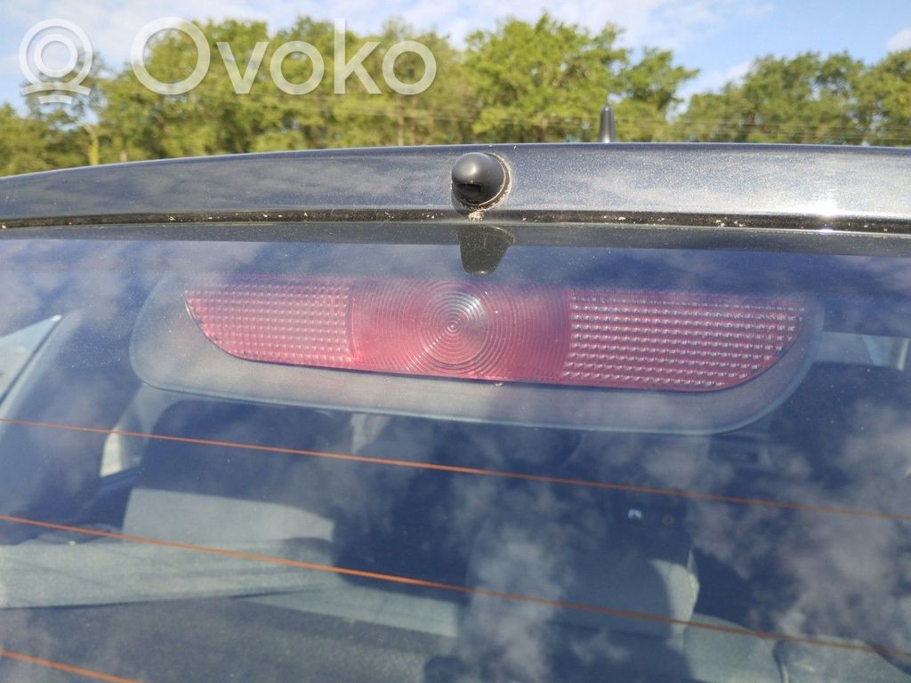 Mazda 3 I Third/center stoplight 