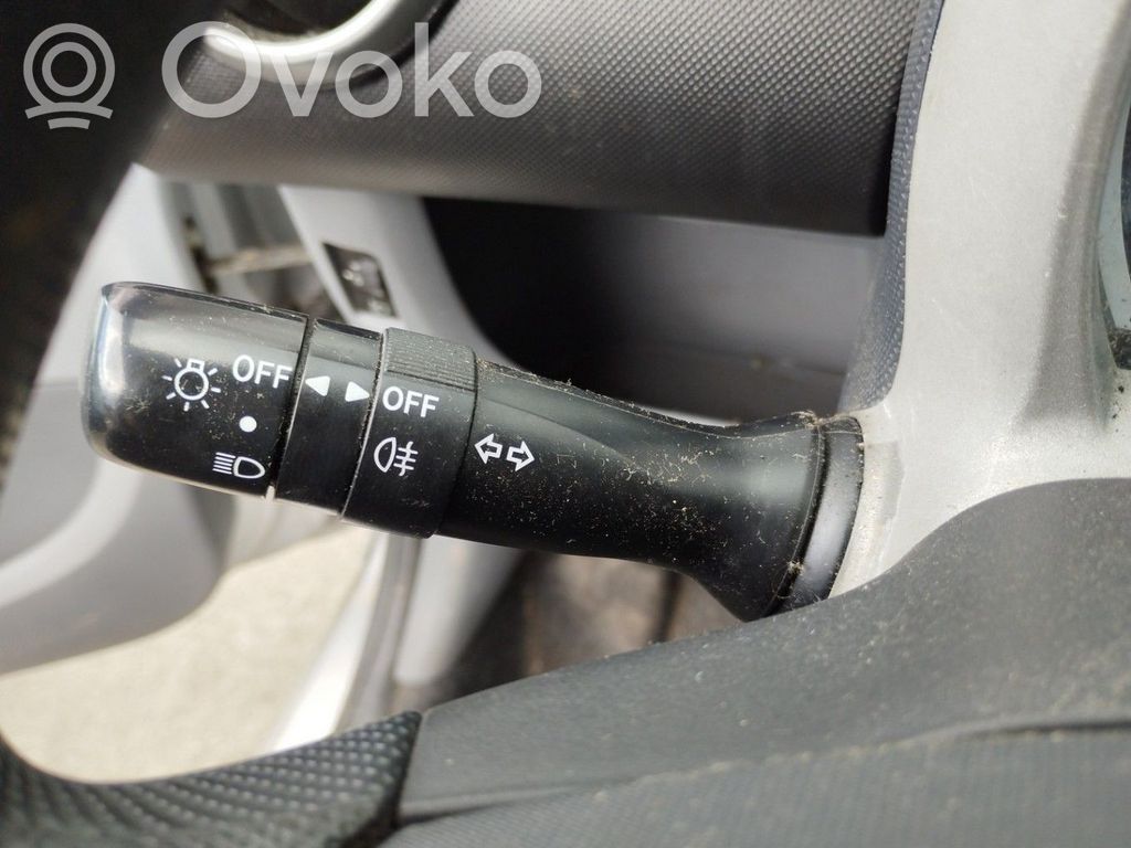 Peugeot 107 Indicator stalk 