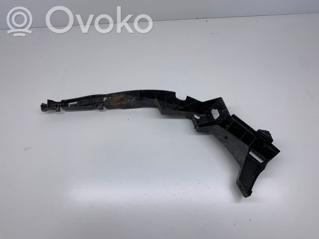 Volkswagen PASSAT B5 Front bumper mounting bracket 