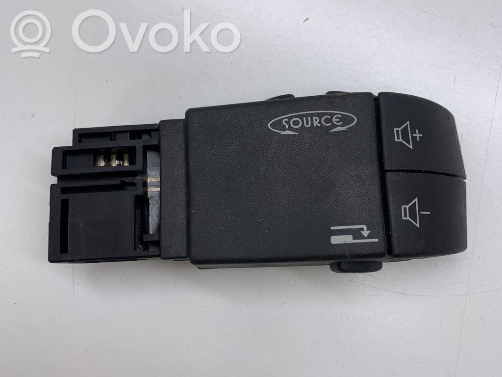 Renault Laguna II Interruptor de control multifunción 