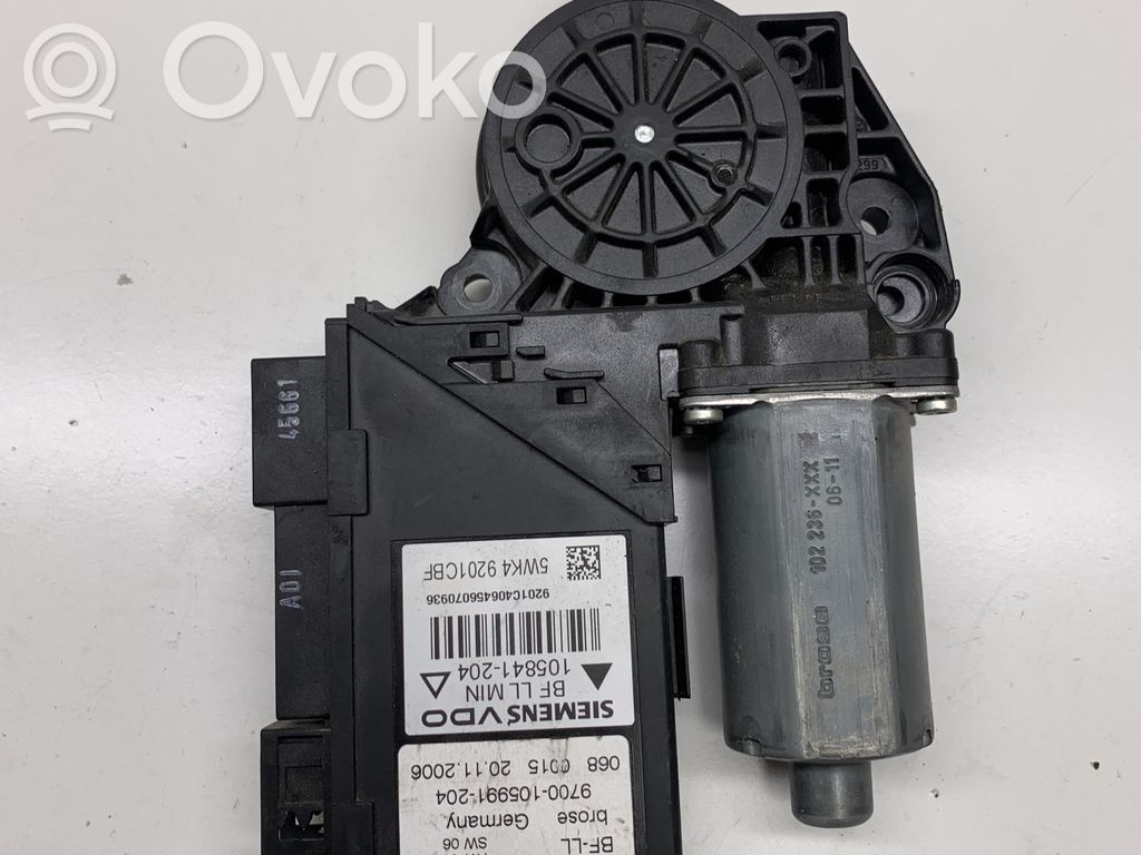 Audi A4 S4 B7 8E 8H Silnik regulatora szyby drzwi przednich 