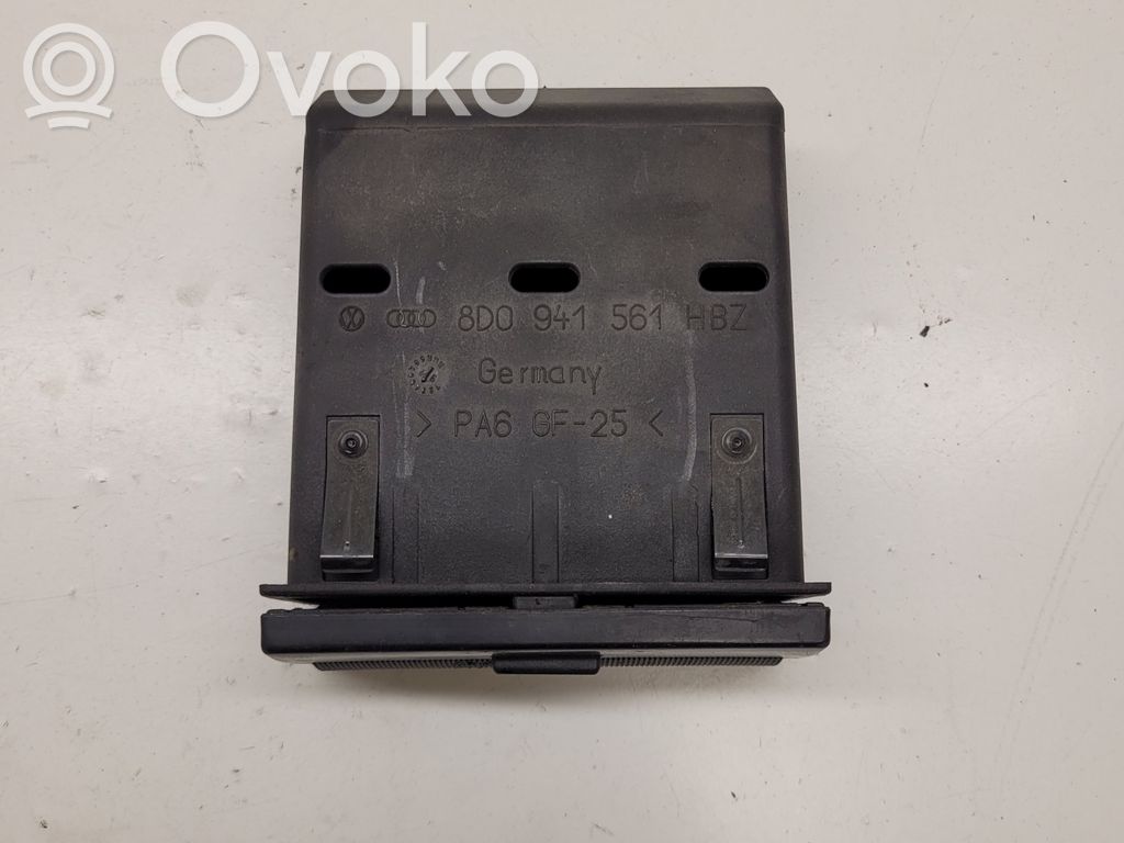 Audi A4 S4 B5 8D Guantera 