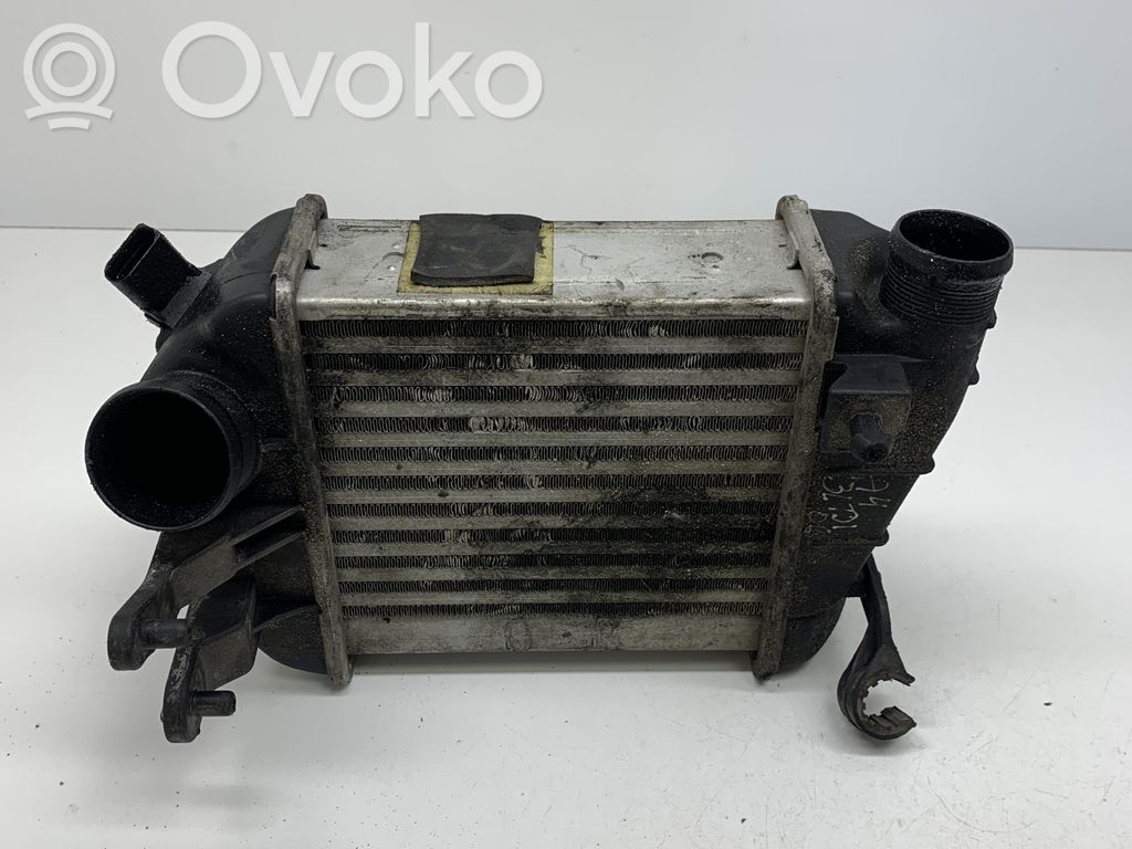 Audi A4 S4 B7 8E 8H Radiador intercooler 