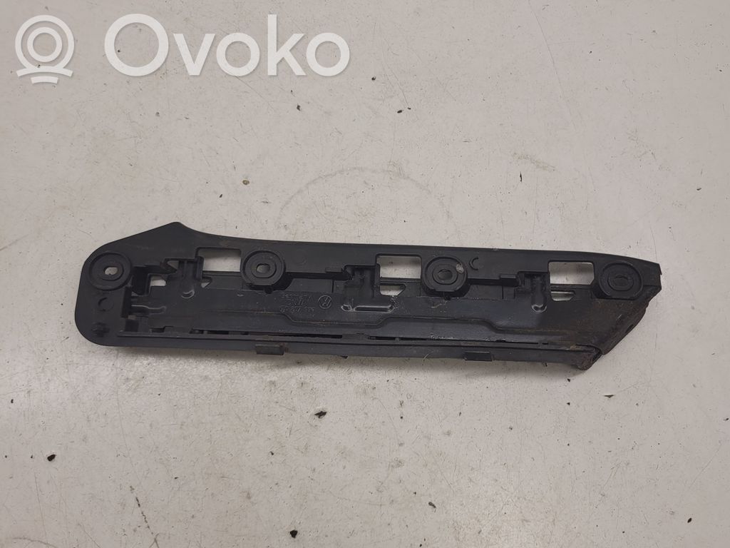 Volkswagen Touran I Priekšpusē bampera turētājs 