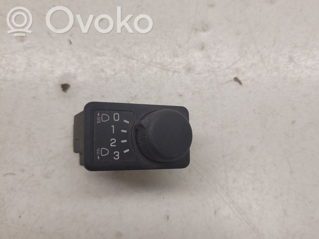 Nissan Almera N16 Ajovalojen korkeuden säätökytkin 