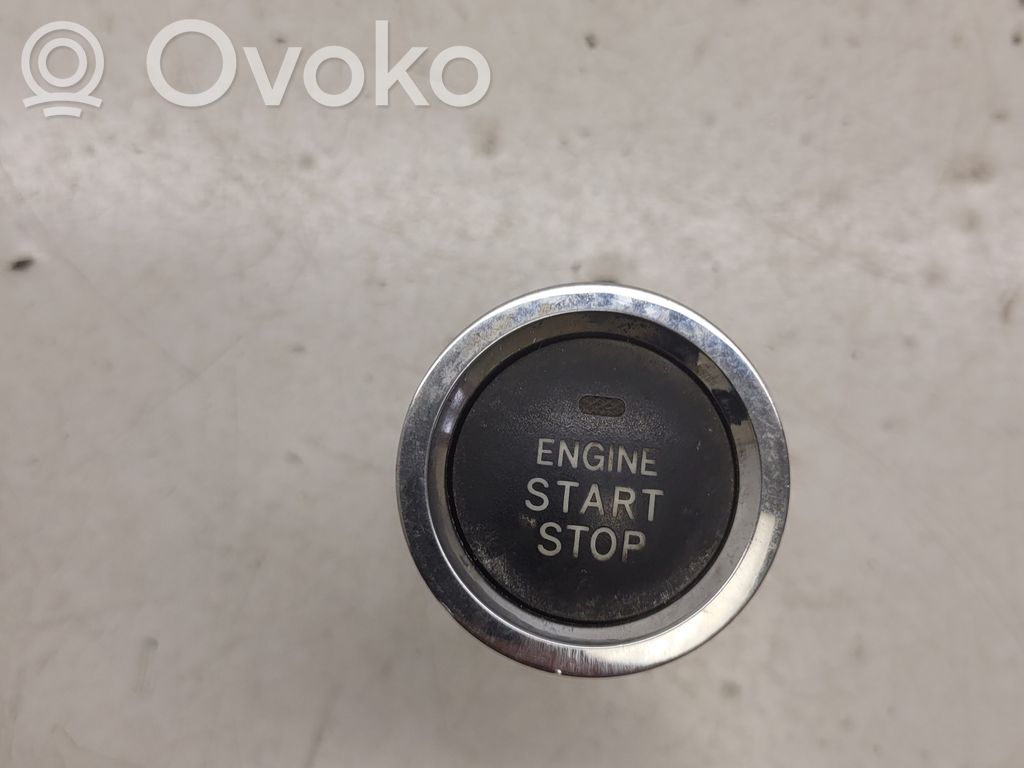Toyota RAV 4 (XA30) Engine start stop button switch 