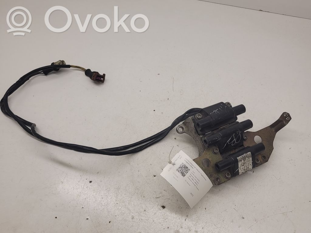 Audi A6 S6 C4 4A Cewka zapłonowa wysokiego napięcia 