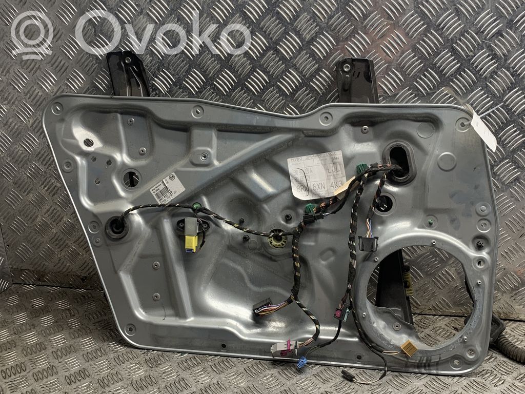 Volkswagen Tiguan Mechanizm podnoszenia szyby przedniej bez silnika 