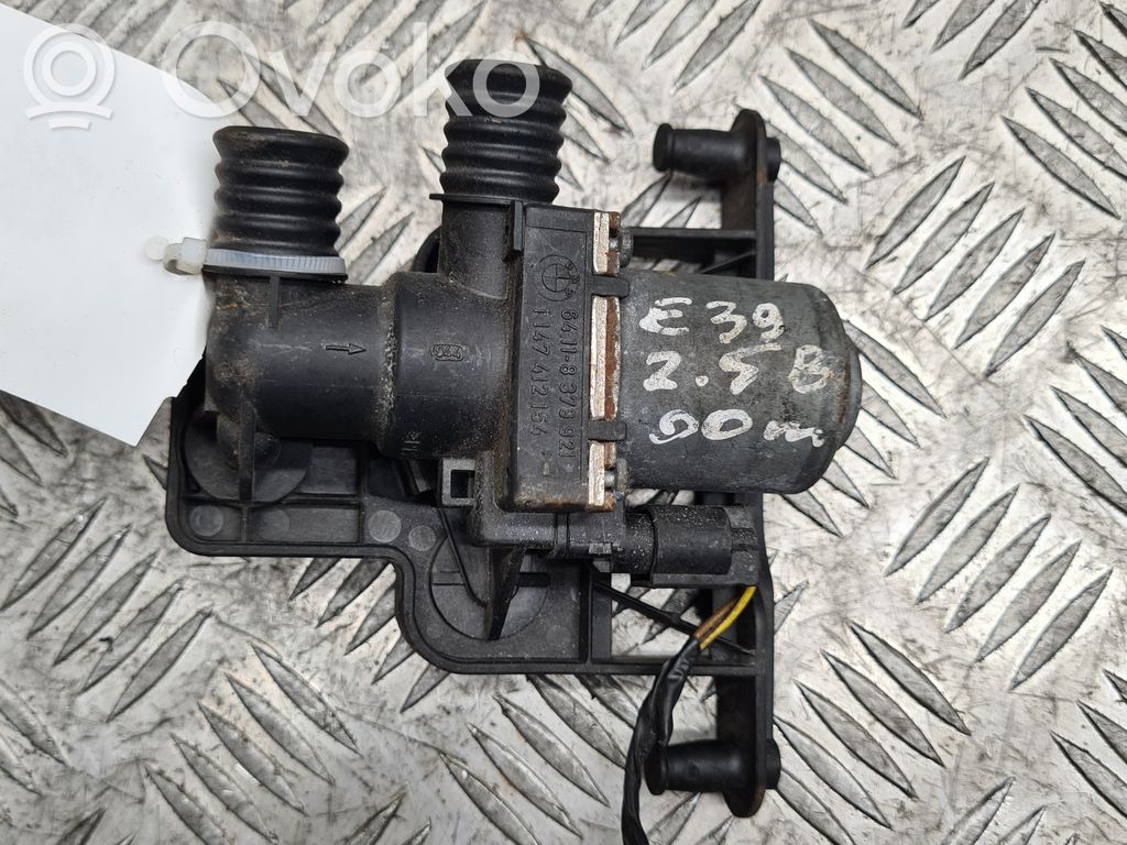 BMW 5 E39 Elektriskais cirkulācijas sūknītis 