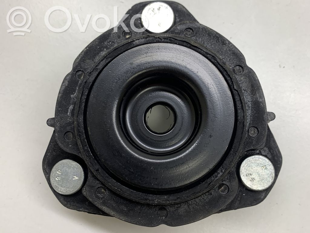 Ford Focus Coil spring mount 