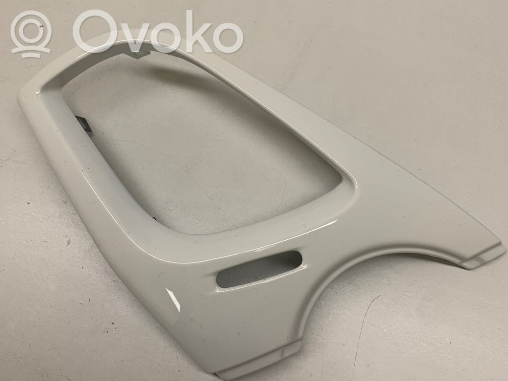 Citroen DS3 Verkleidung Armaturenbrett Cockpit seitlich 