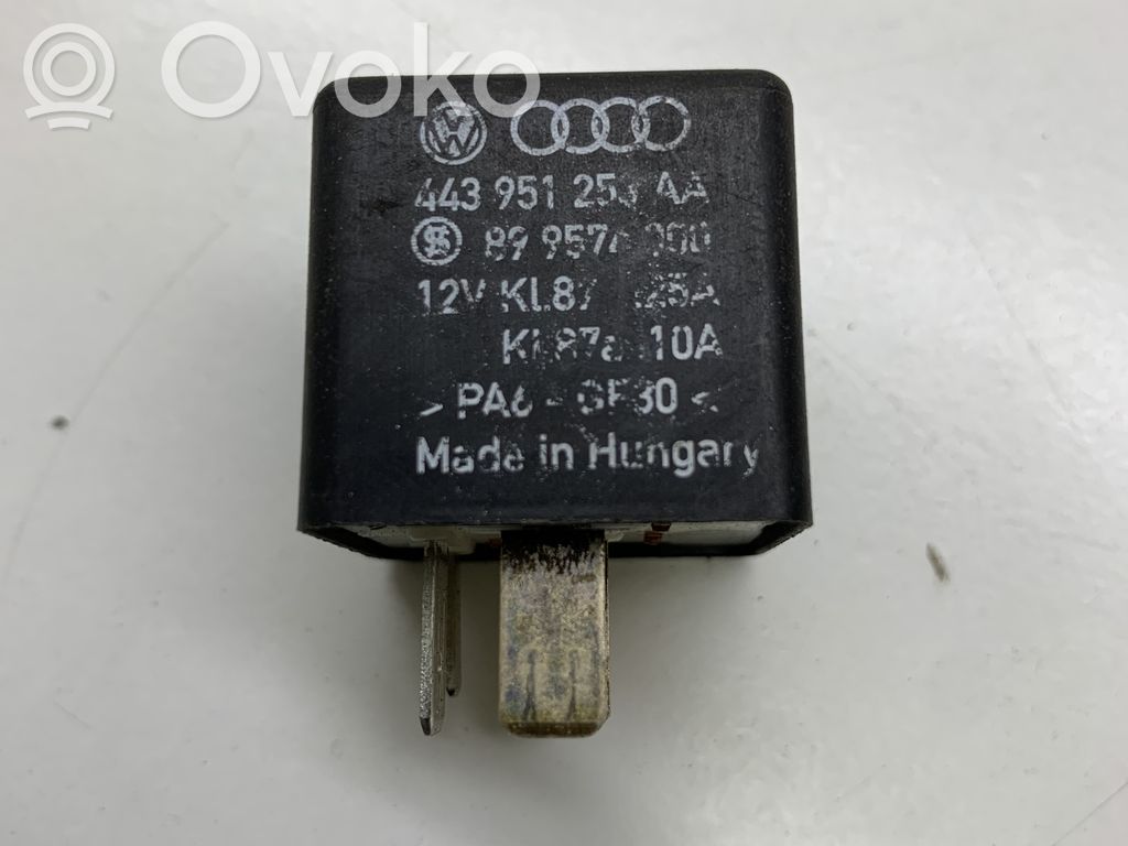 Audi A6 S6 C5 4B Autres relais 