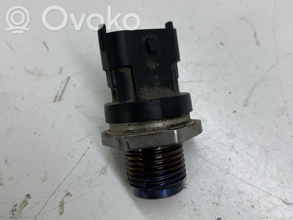Sensor de presión de combustible   0281002863,0281002863