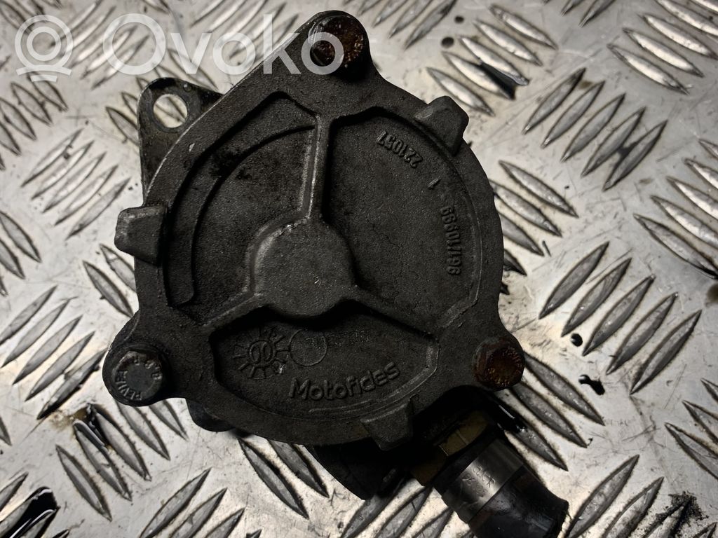 Fiat Stilo Bomba de vacío 