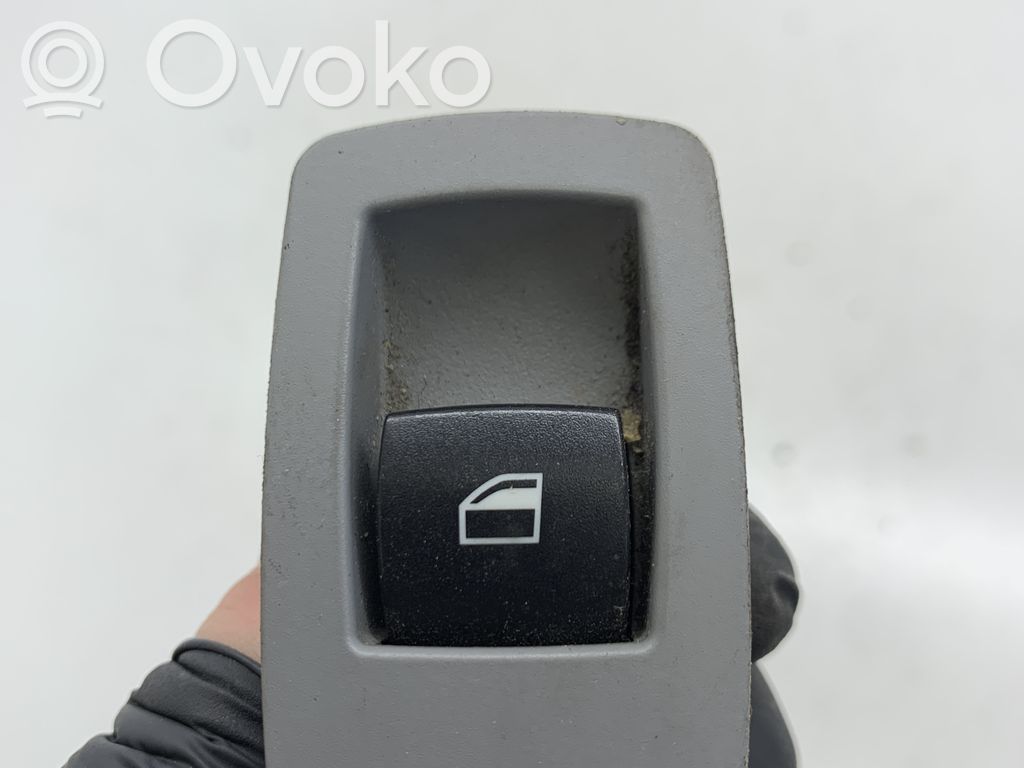 BMW 3 E90 E91 Elektrisko logu slēdzis 