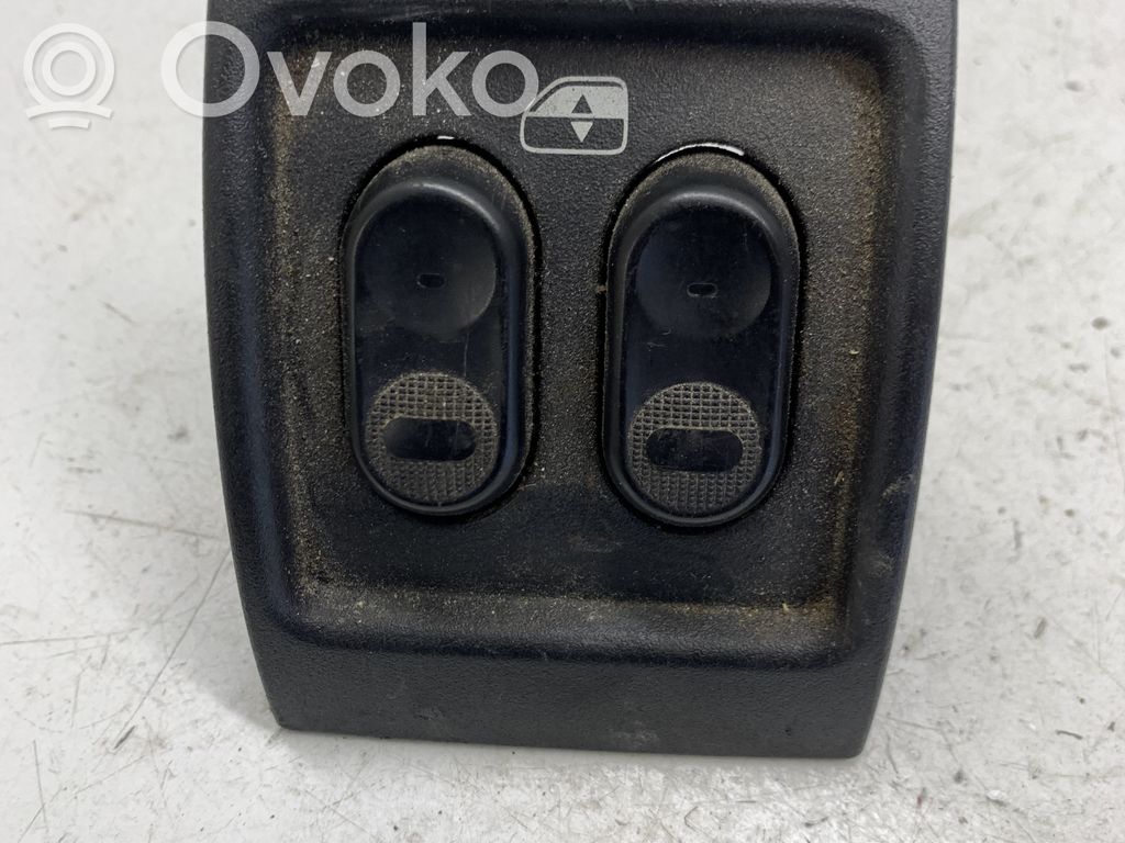 Chrysler PT Cruiser Electric window control switch 