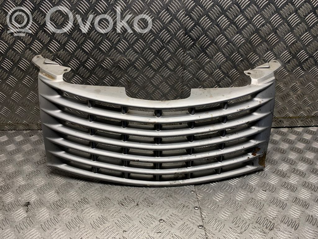 Chrysler PT Cruiser Etusäleikkö 