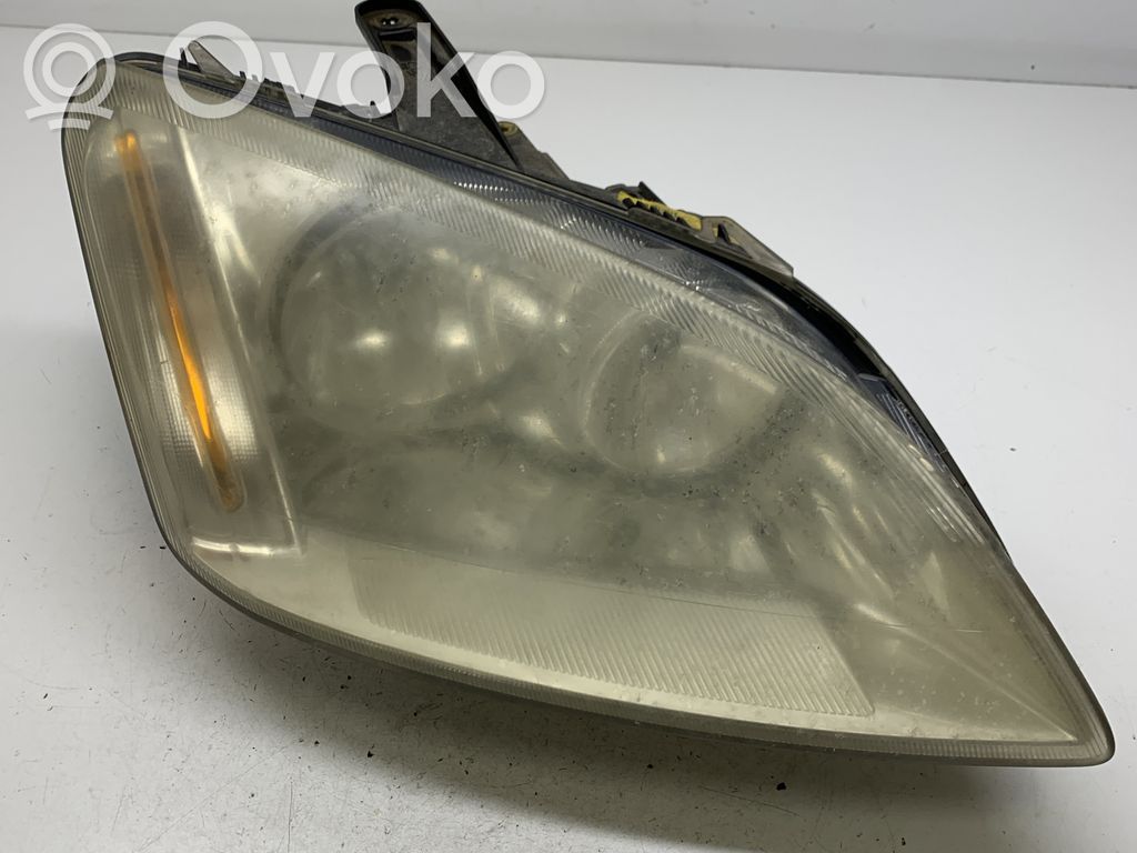 Ford Focus C-MAX Headlight/headlamp 