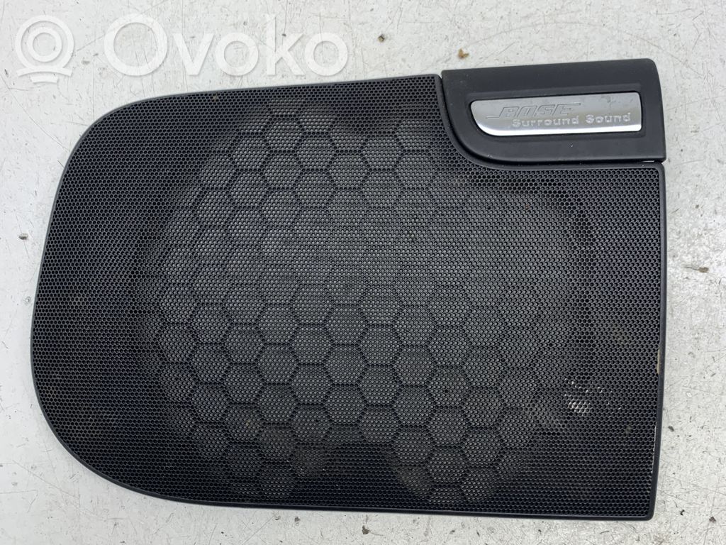 Audi A8 S8 D3 4E Etuoven kaiuttimen kehys 