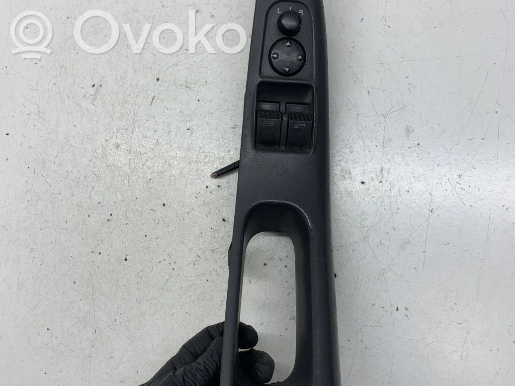 Przyciski szyb   8L3867171,8L3867171B,8L0959851,8D0959565A